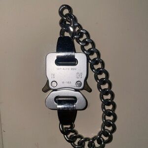 1017 ALYX 9SM BUCKLE BRACELET